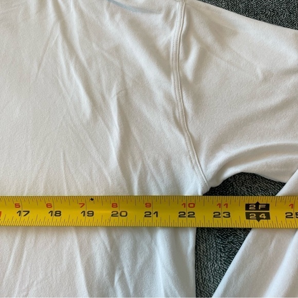 Lululemon Ease of Mind Long Sleeve
White Size 4 - Picture 9 of 11